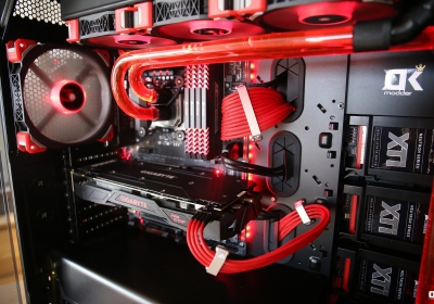 Gigabyte Watercooled PC casemod by DeKamodder