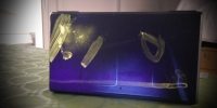 Obelisk, Pintura reactiva UV y conductiva