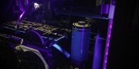 Obelisk, Pintura reactiva UV y conductiva